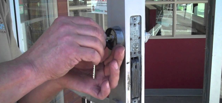 commercial door lock repair Carlsbad